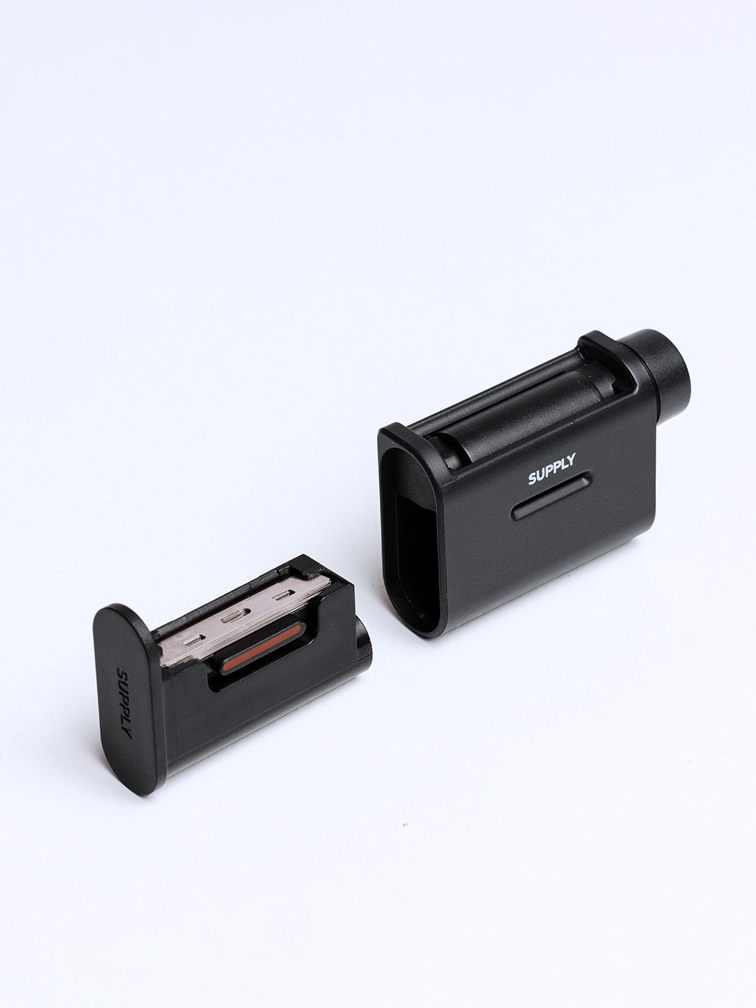 Free Max Cartridge with 8 Black Label Blades