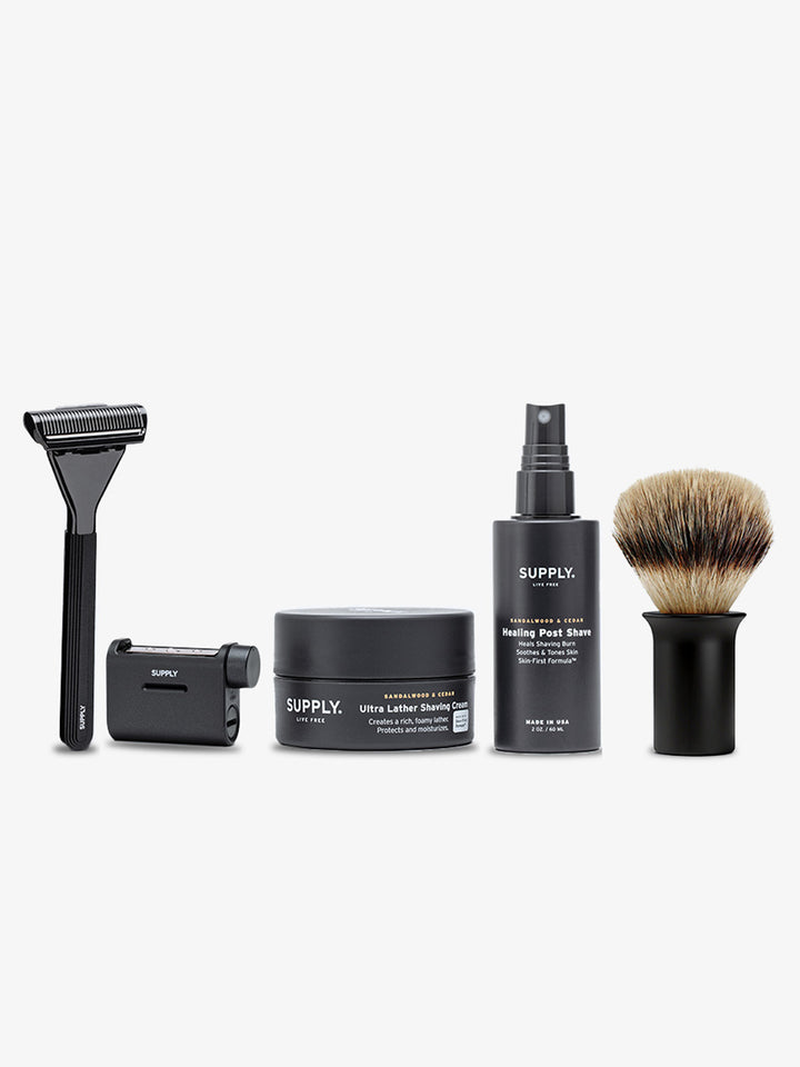 The single edge max starter set that includes the max razor, cartridge with 8 blades, shaving cream, post shave and shave brush. 